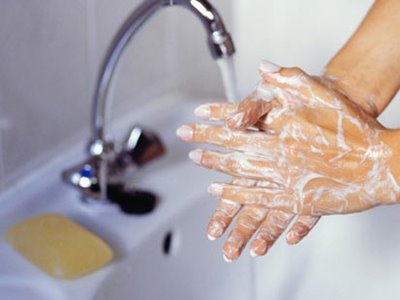 Cuci Tangan Bisa Menurunkan Terjadinya Infeksi Hingga 50%