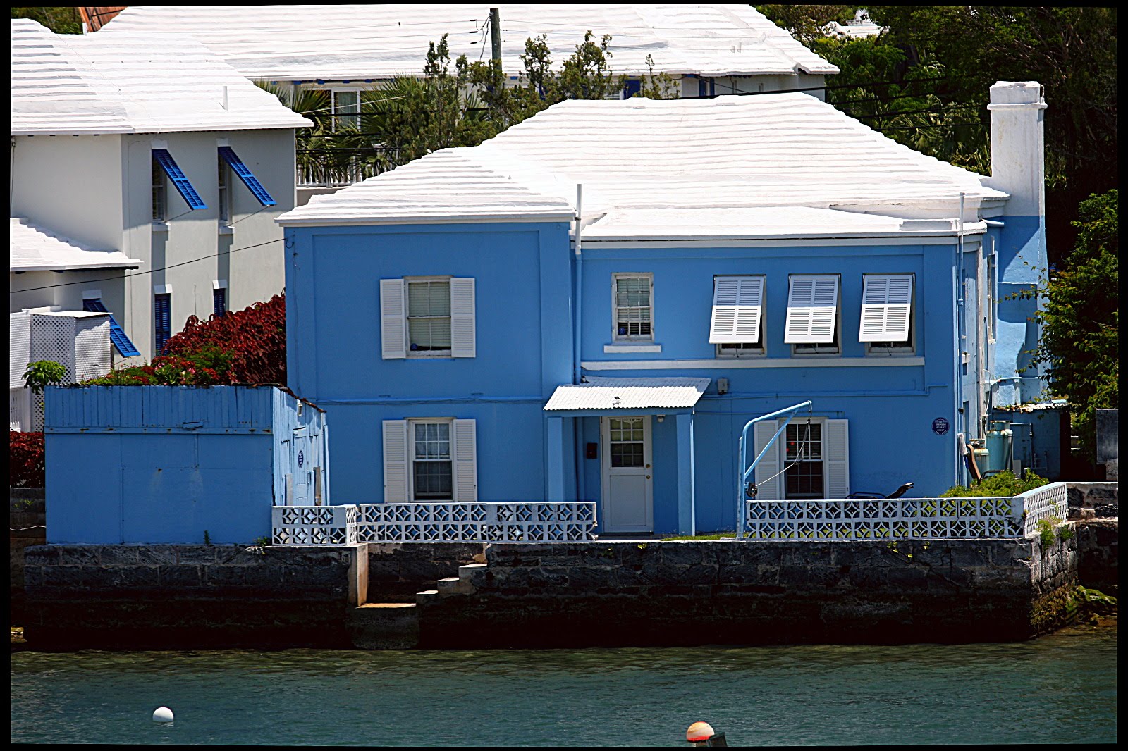 Housepeepers BERMUDA HOUSES