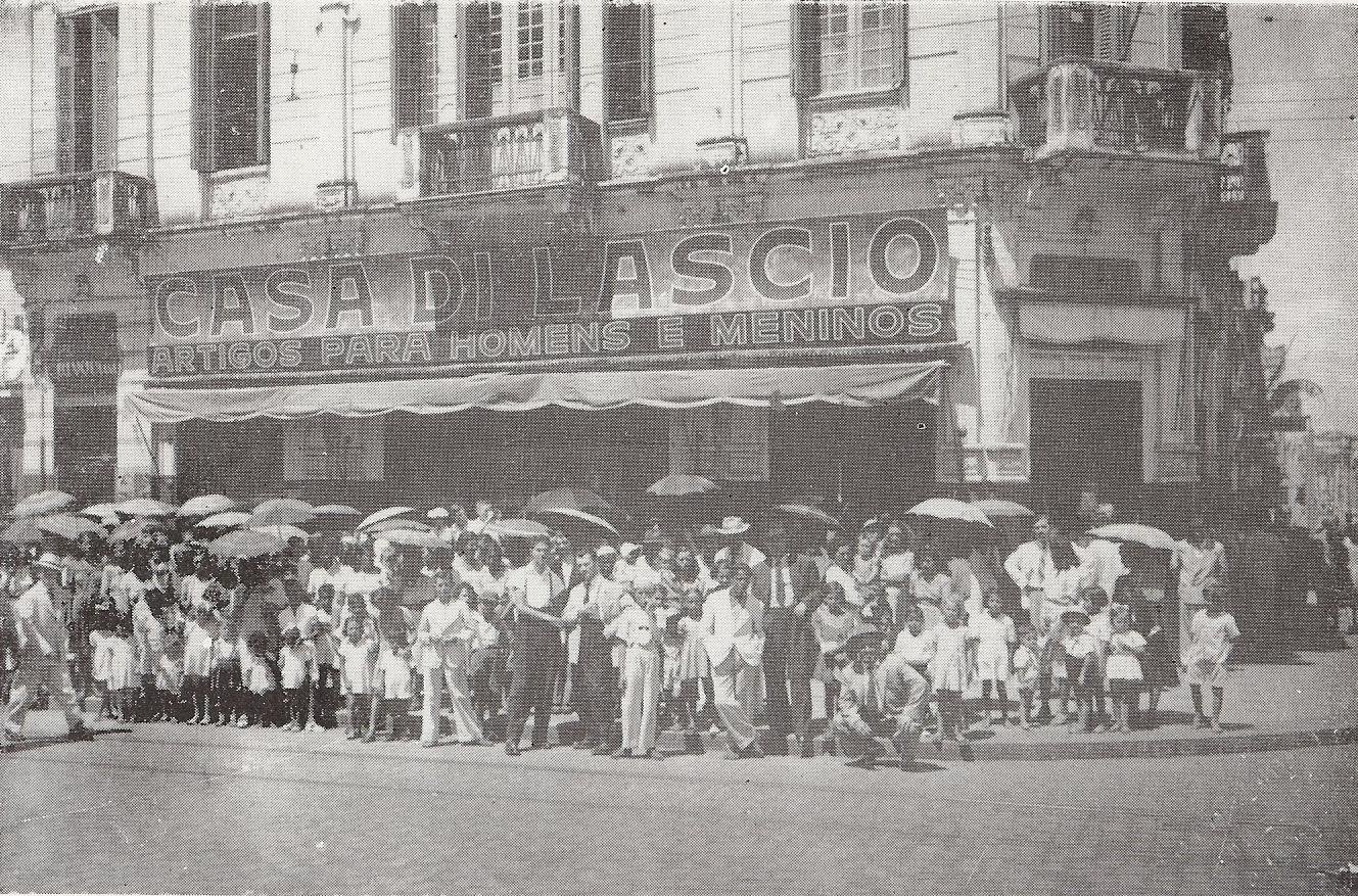 [1+-+Casa+Di+Lascio+-+1946.JPG]