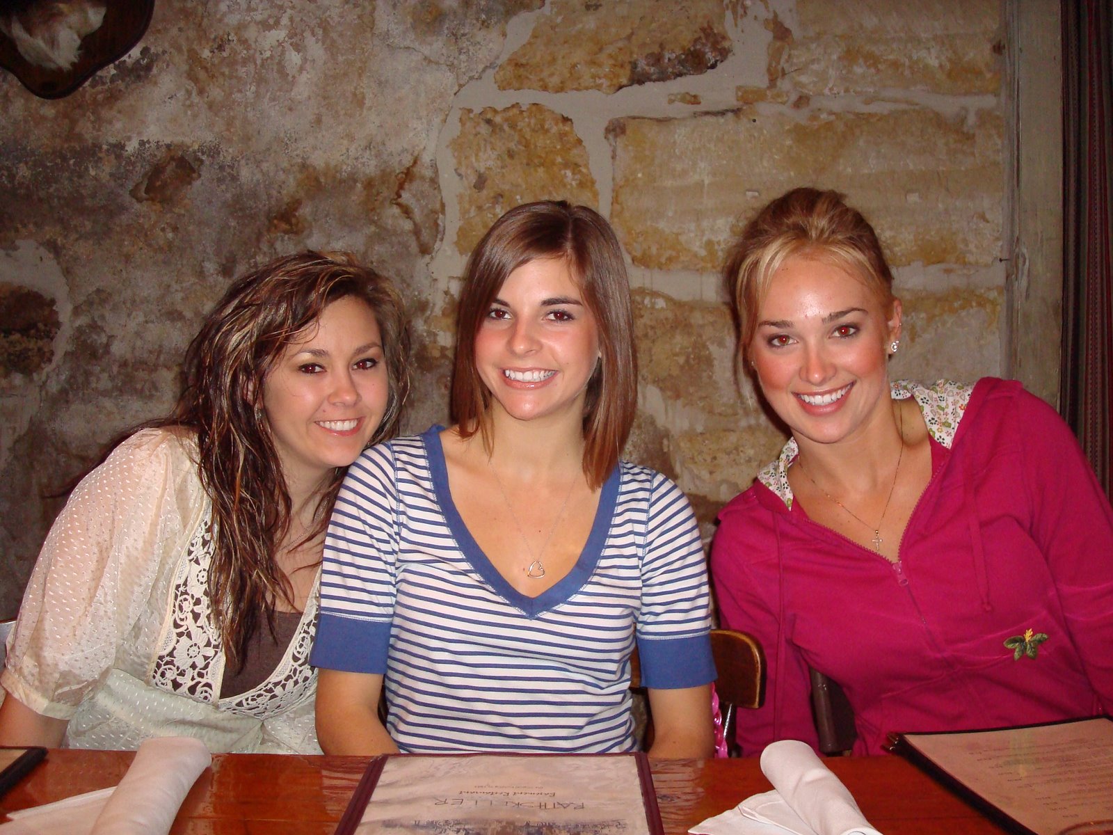 [Casey,+Brooke,+BB+at+dinner.JPG]