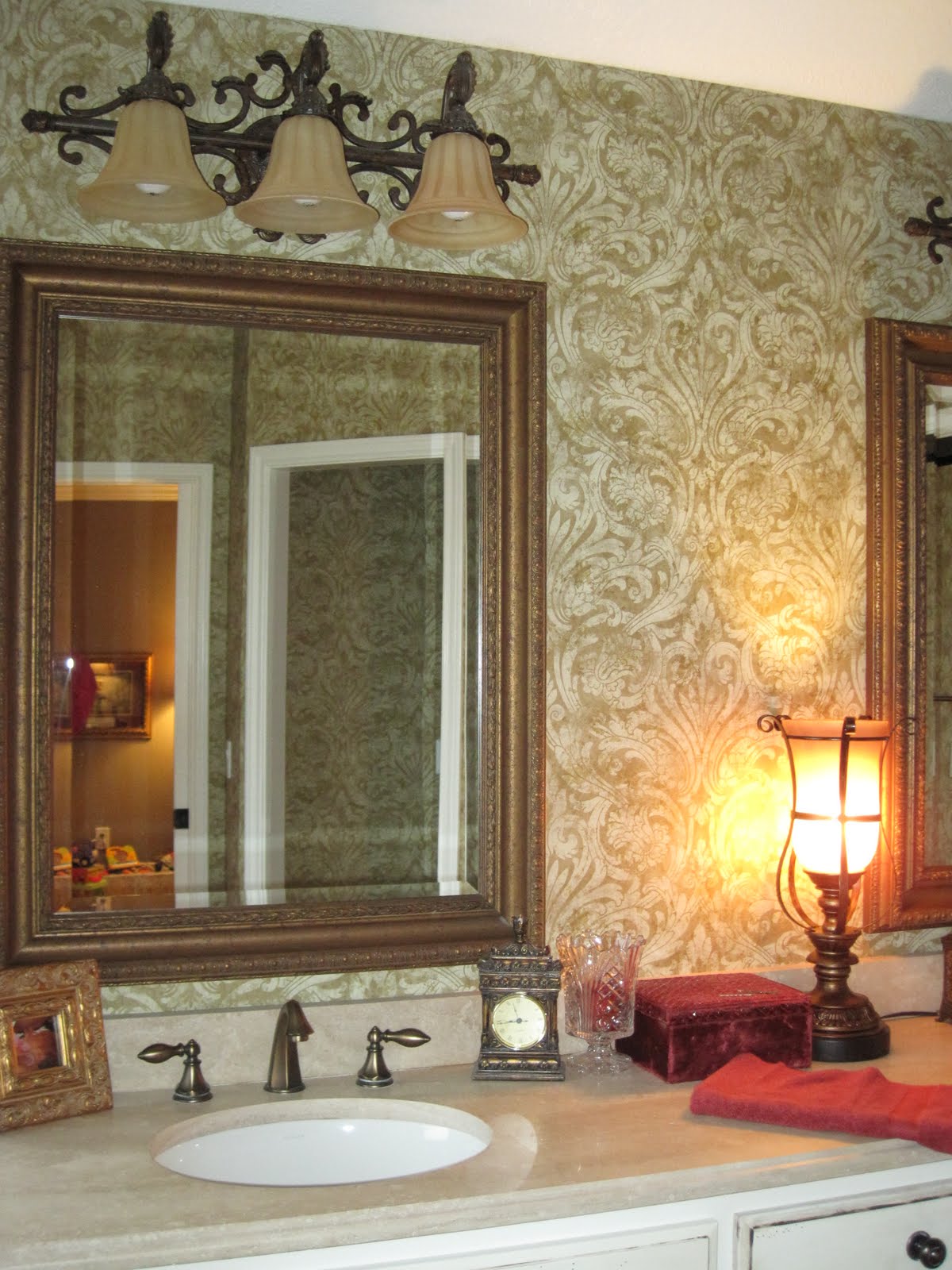 [IMG_0902.jpg]