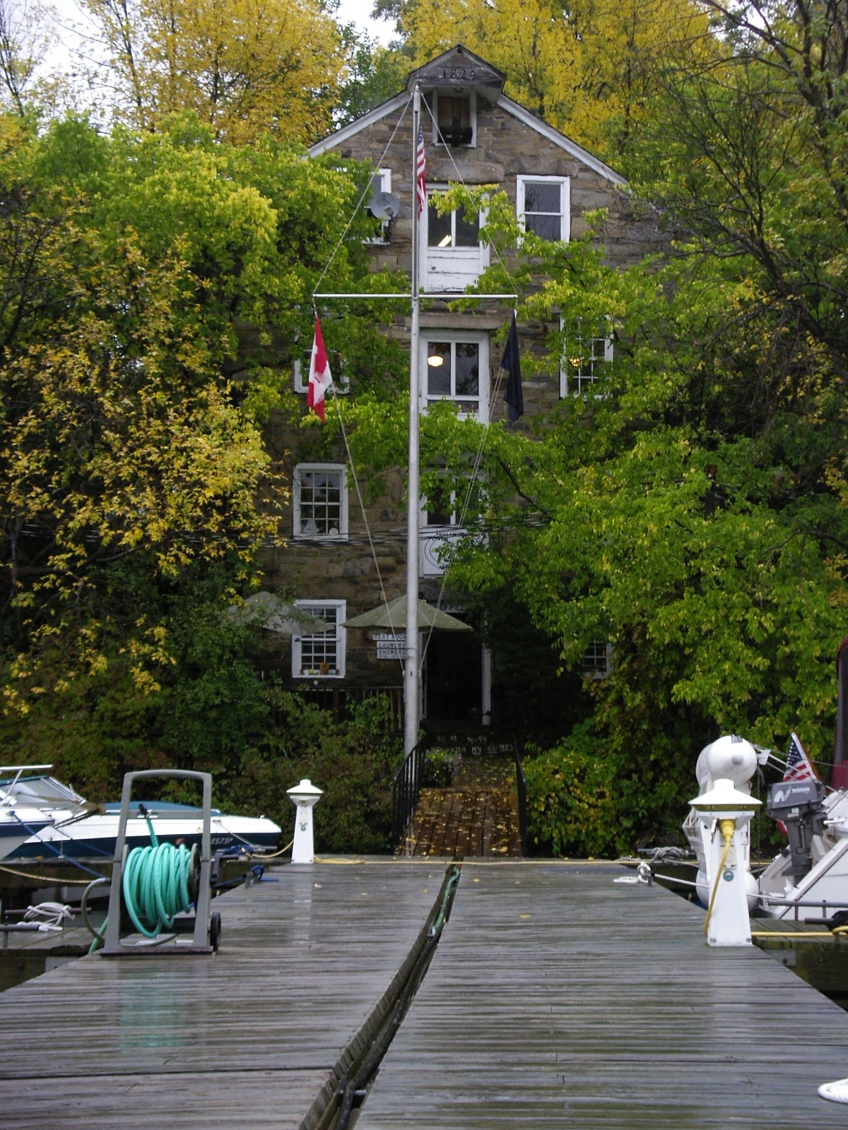 Odyssey IV CSY 33' Hello from Chipman Point Marina