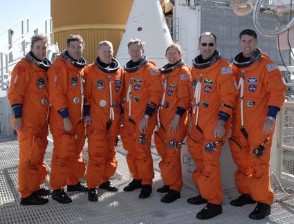 [endeavoursts126crew.jpg]