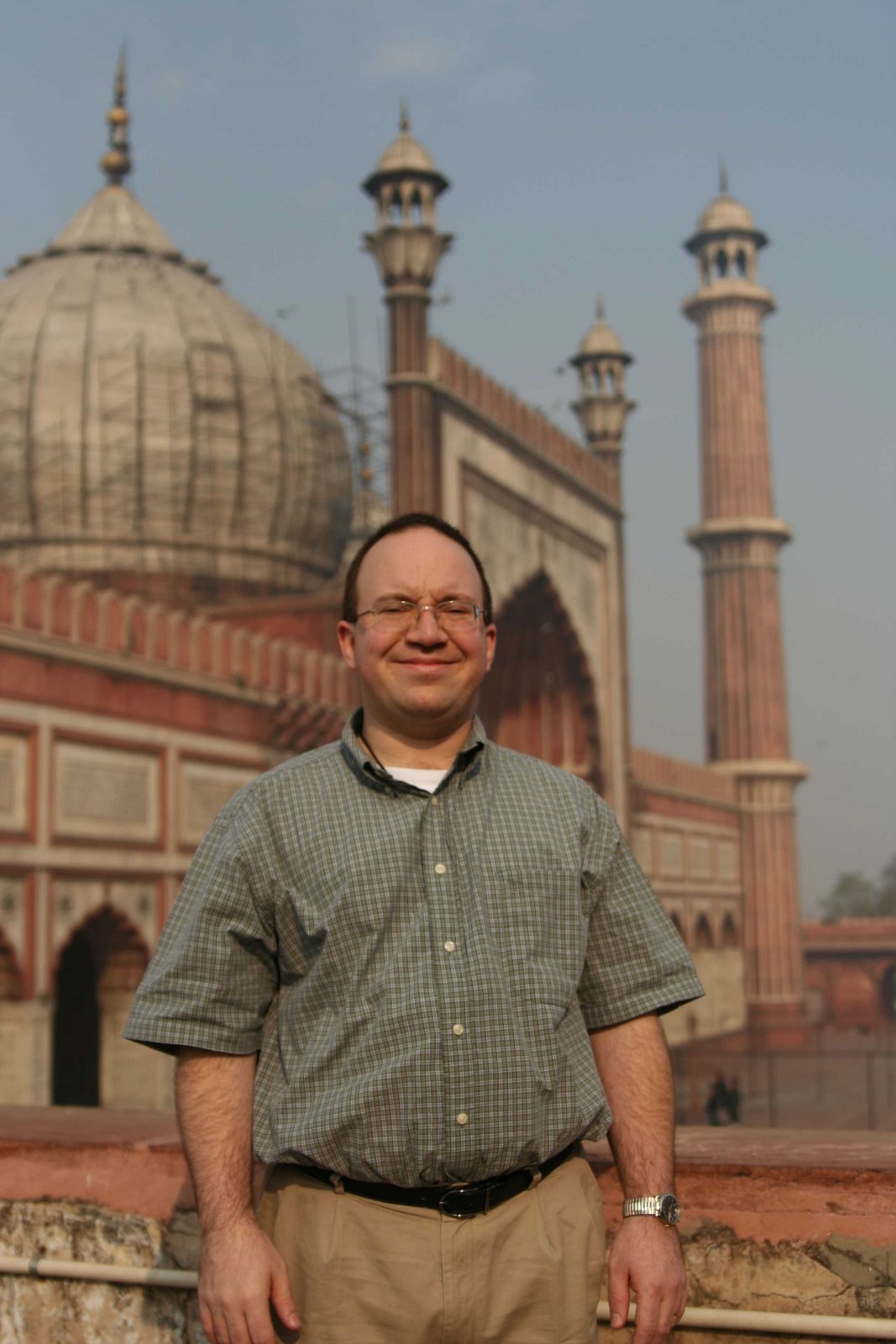 [James+at+Jama+Masjid.jpg]