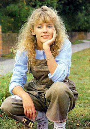 [kyliecharlene_gallery__300x428.jpg]