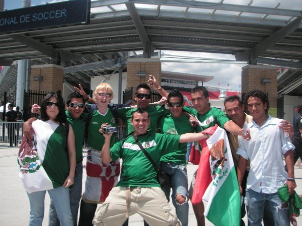 [n503598464_117510_3526.jpg]