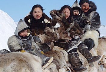Some more inuit people