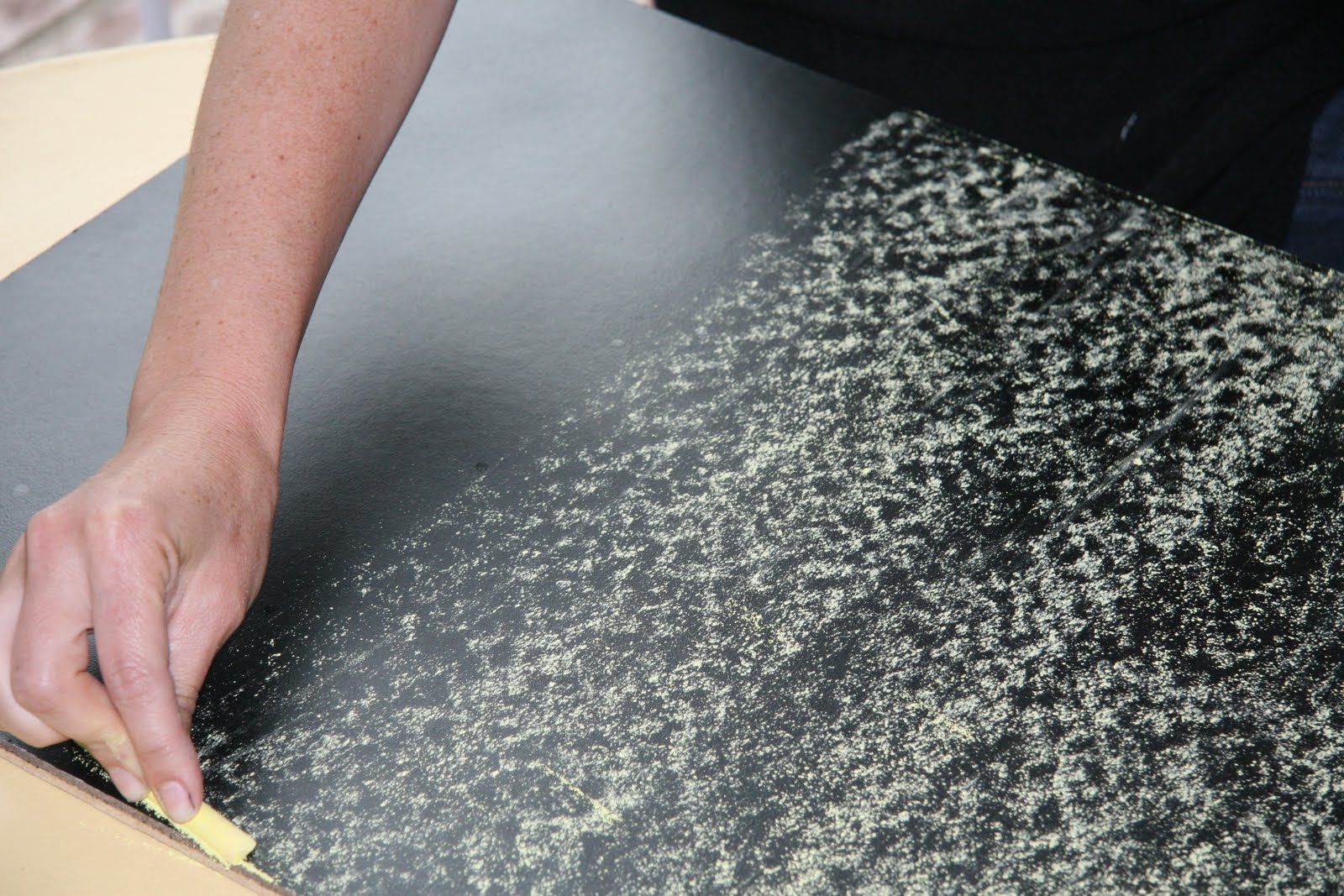 Four Flights of Fancy DIY Cork board & Chalkboard Combo Tutorial