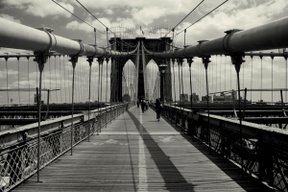 the famous brooklyn bridge