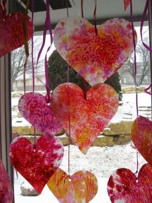 [crayon-hearts-1.jpg]
