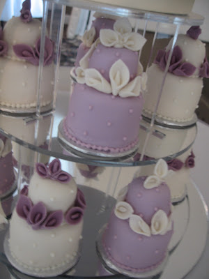 iced: Helen and Nigel's Little Lilac Mini Cakes