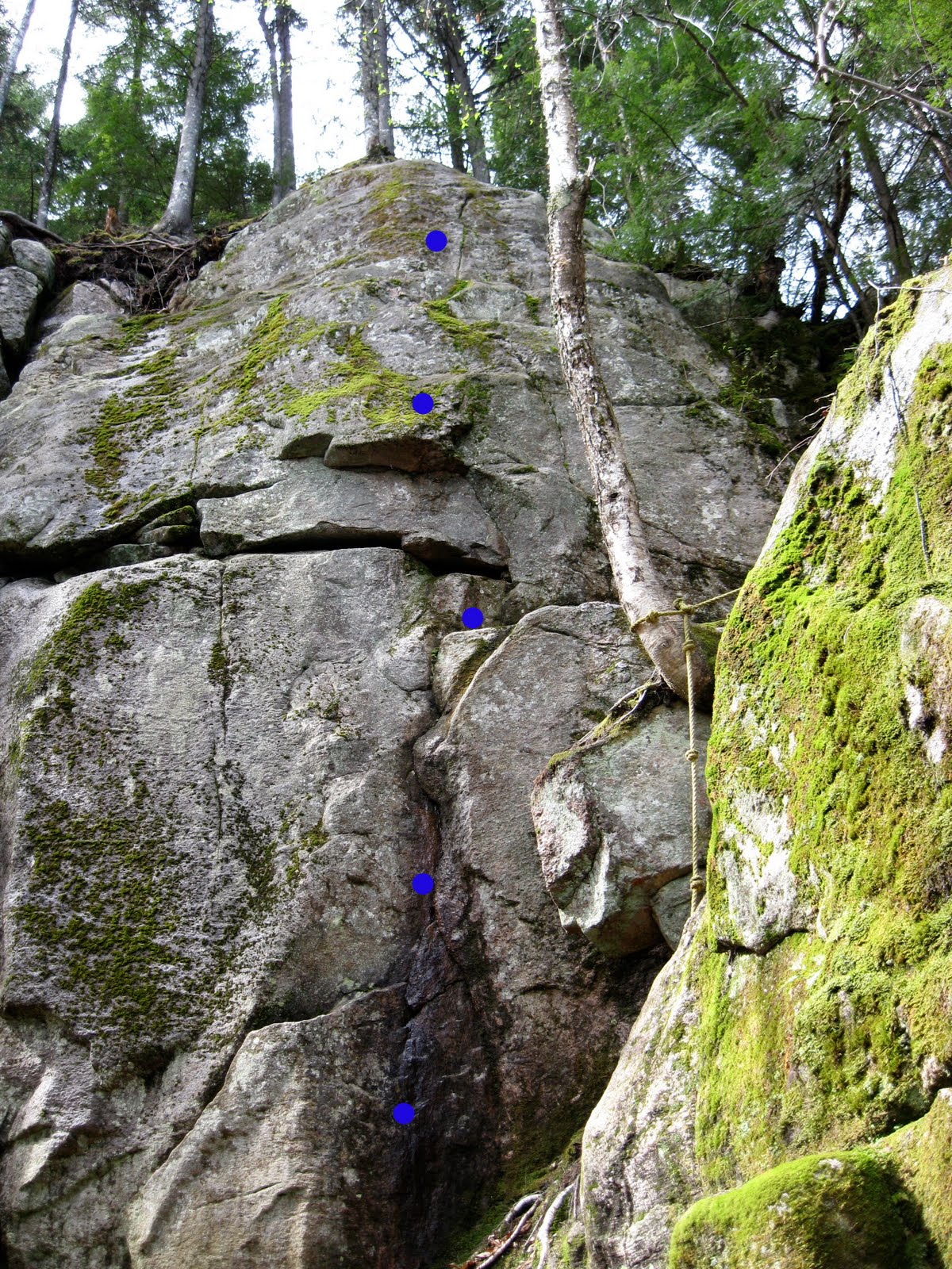 Escalade de rocher au Québec / Quebec rock climbing bossu / valdesbois