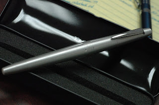 Review : Tombow Zoom 2000 Rollerball Pen