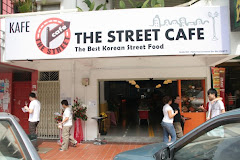 THE STREET CAFE