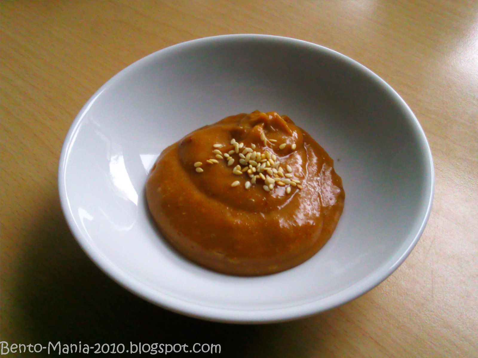 Bento-Mania.....verrückt nach der japanischen Lunch Box: Rezept: Erdnuß ...