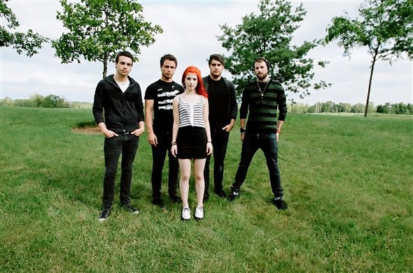 Paramore members dating