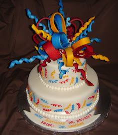 Sugar sculpture bow birthday cake