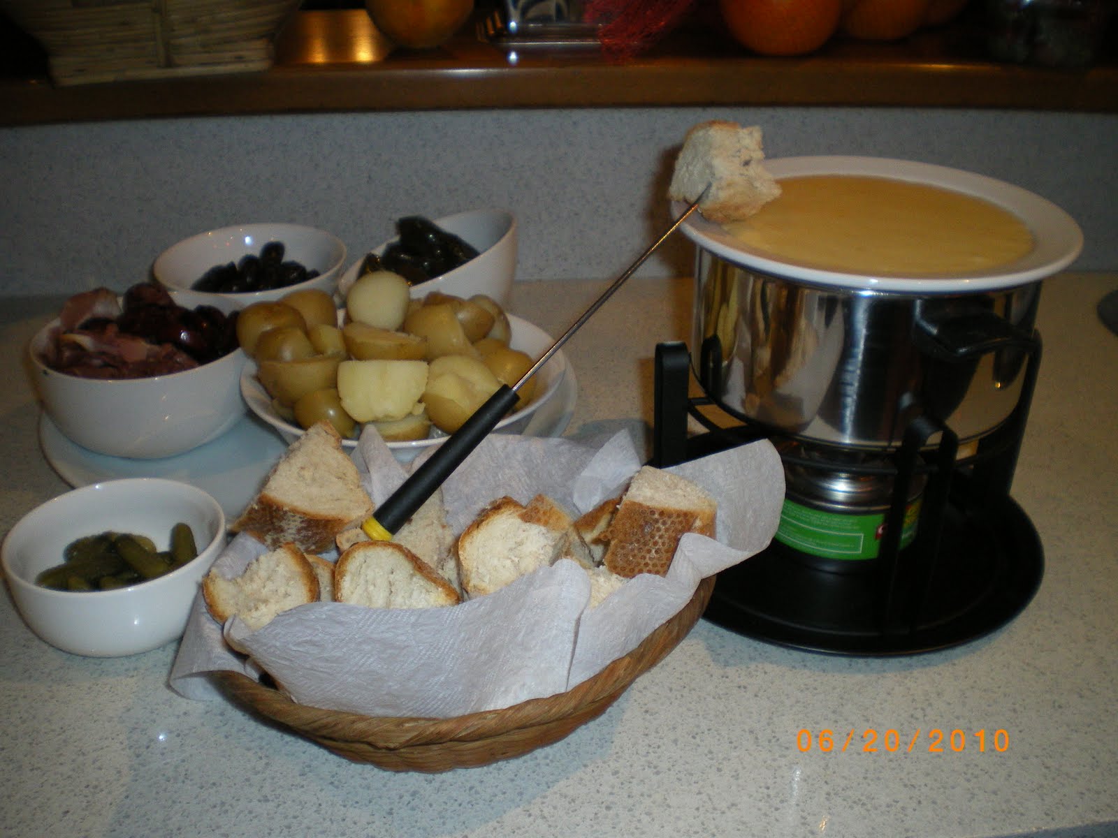 Cate Can Cook, So Can You!! Cheese Fondue
