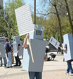 [robots+2.jpg]