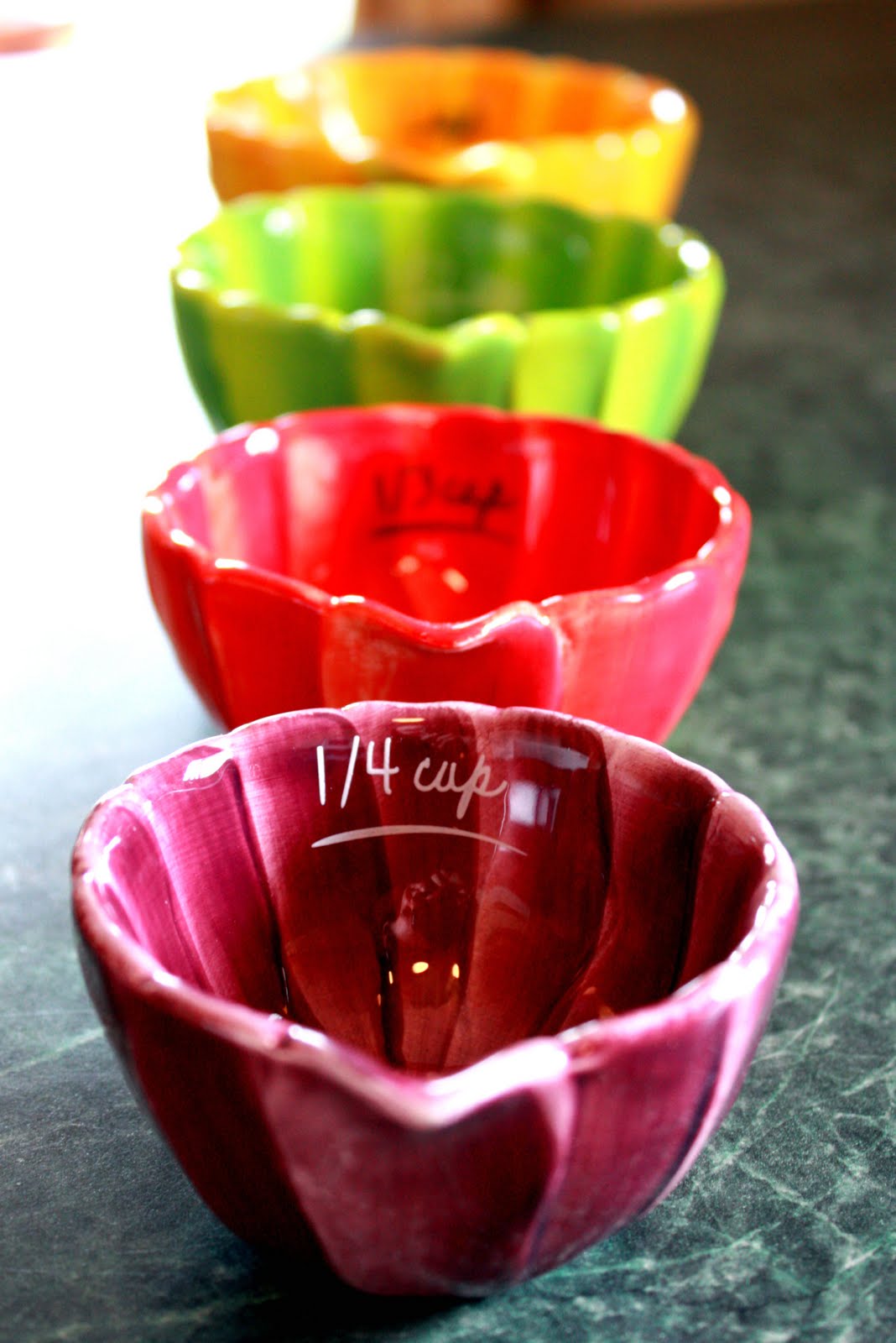 Unamoi Matryoshka Ceramic Measuring Cups, Daisy, Set Of 6, Small, Red  Floral 