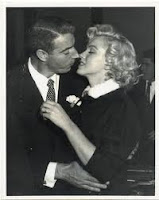Marilyn Monroe+Joe DiMaggio