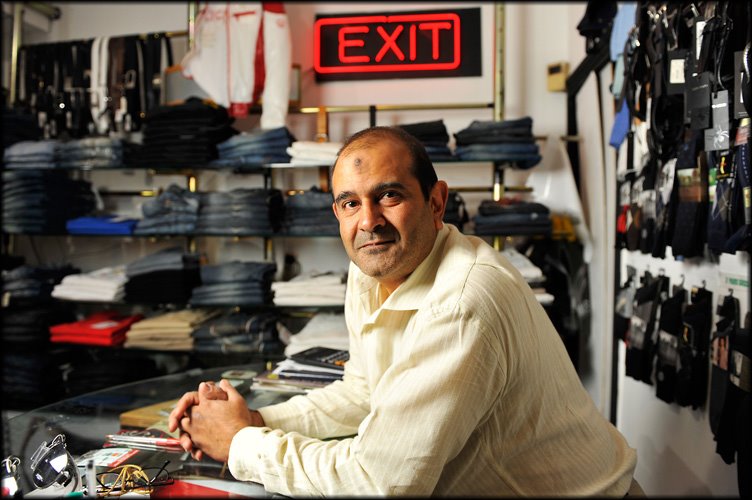 [Streatham+shops039.jpg]