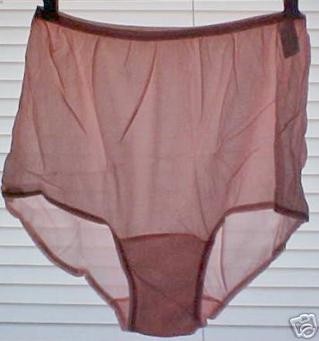 [pink+panties.jpg]