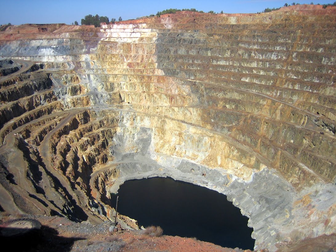 Minería a cielo abiertoDe Puerto Rico