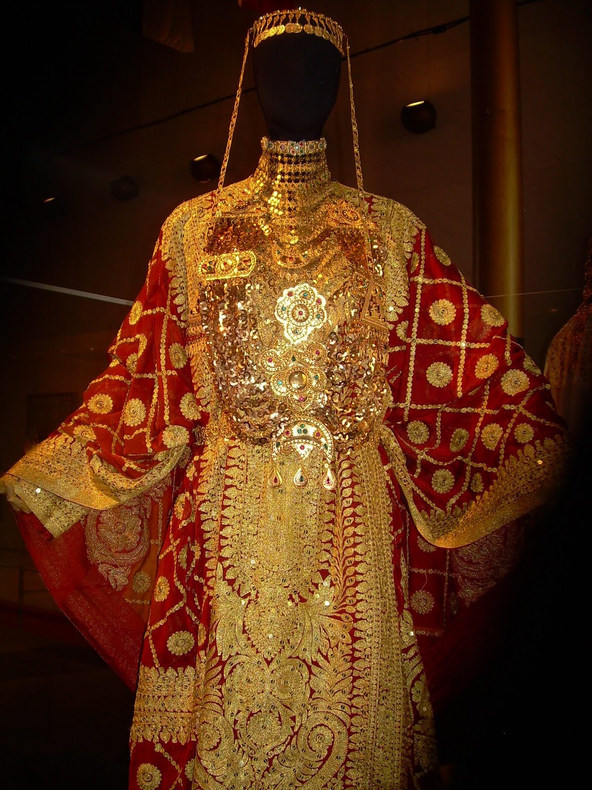 Costume History is fun Brides of the Arab World Kuwait 