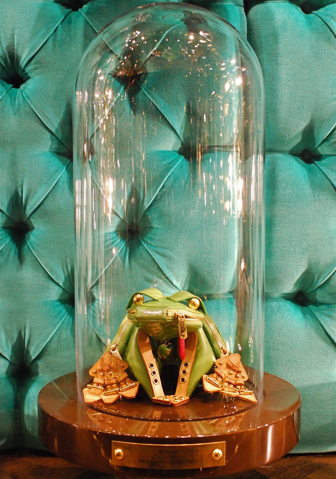NYC ♥ NYC: Louis Vuitton Fifth Avenue Flagship Store Window Display - All Creatures Great And Small