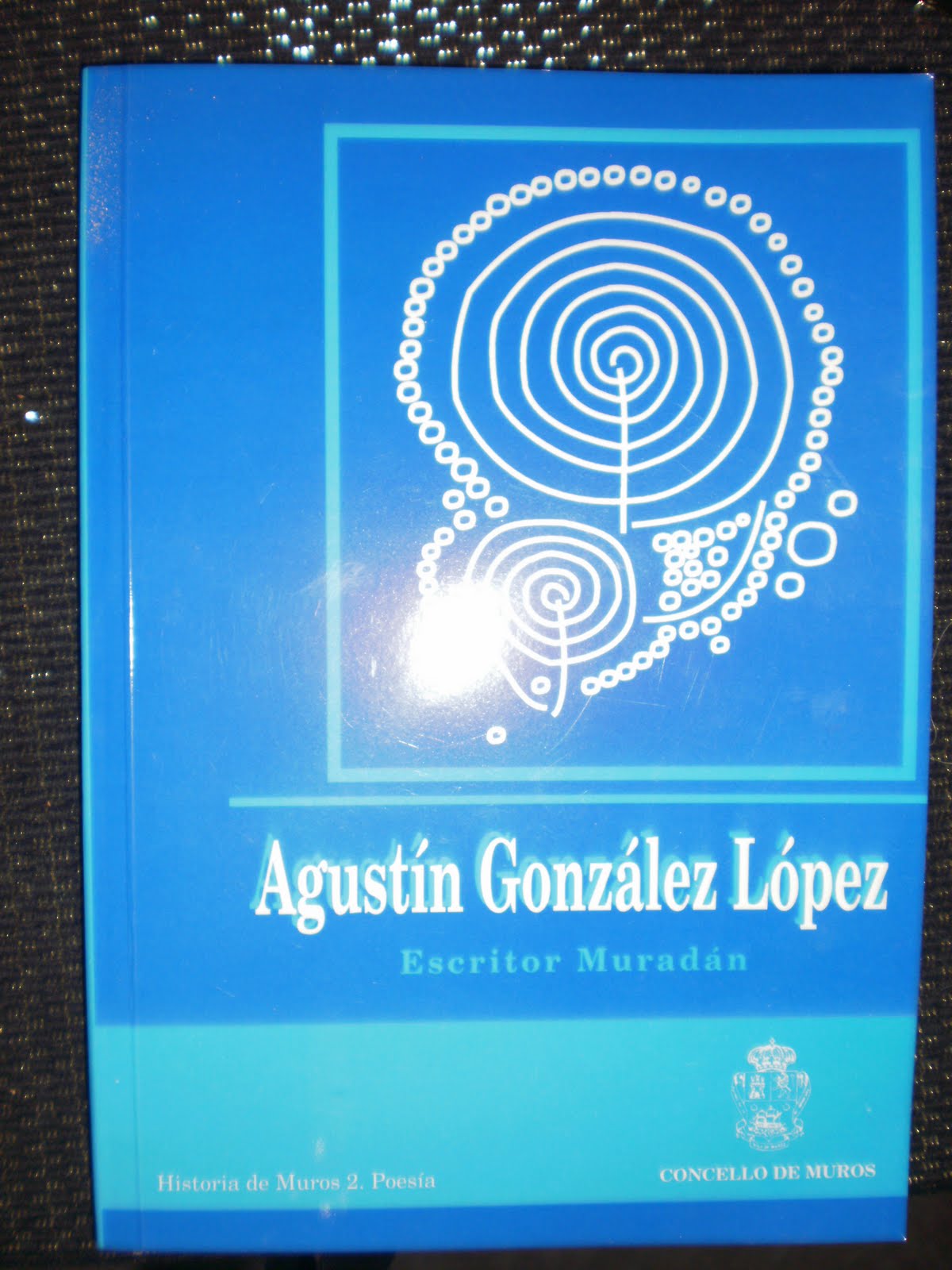 [Agustín+González-1.JPG]