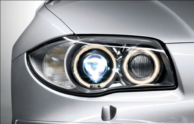 BMW Lifestyle World: BMW 1 Xenon headlights