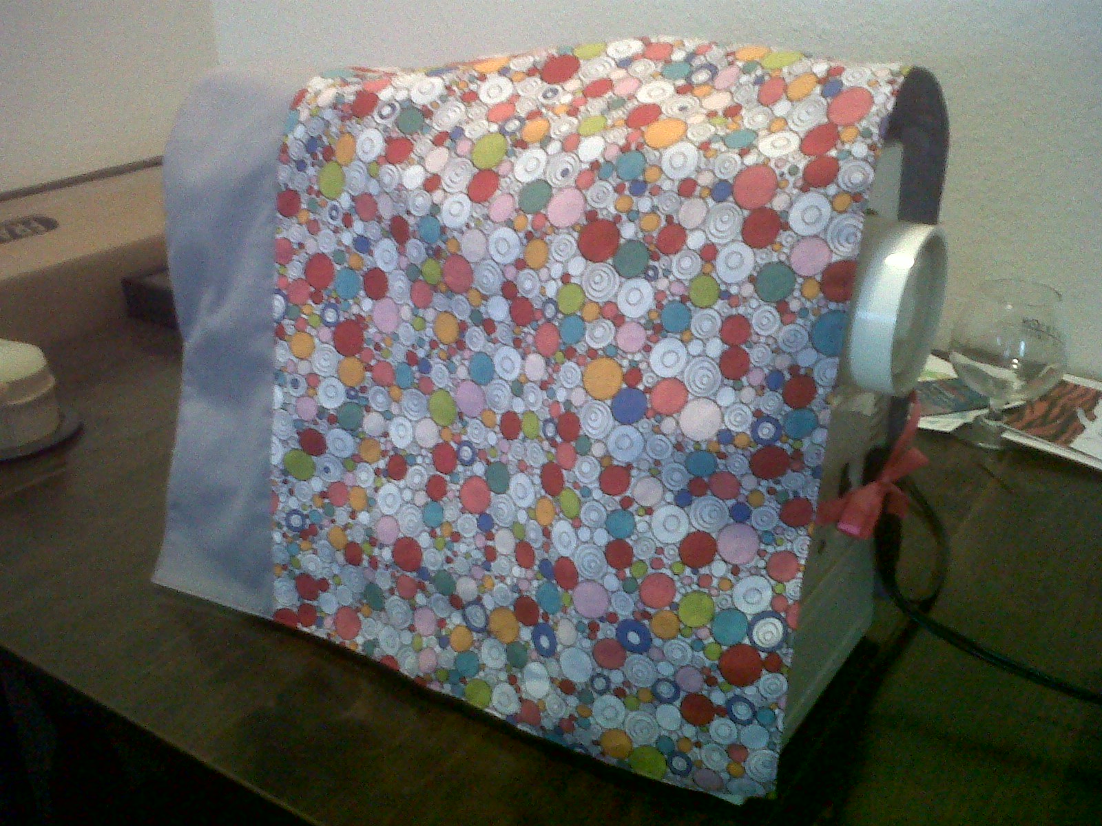 Crafteroonie: DIY Sewing Machine Cover
