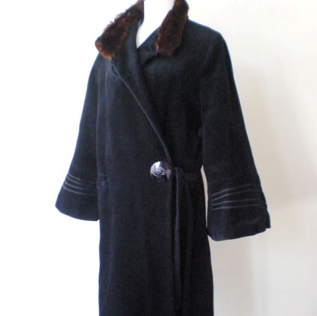 Pintucks: 1920's Flapper Coat: McCalls 7259 Archive Collection