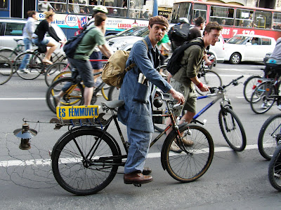 2008, Kritikus Tömeg, Critical Mass, Budapest,  Hungary,  Ungarn,  Magyarország,  biciklista, biciklis,  bringa, kerékpáros,  felvonulás 