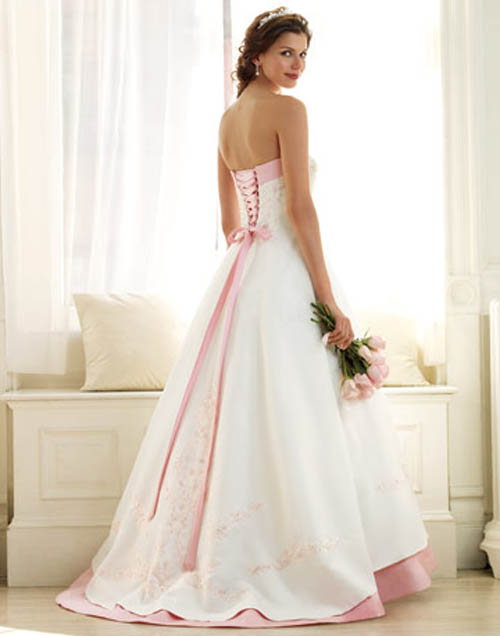 Pink-Wedding-Dresses-5.jpg