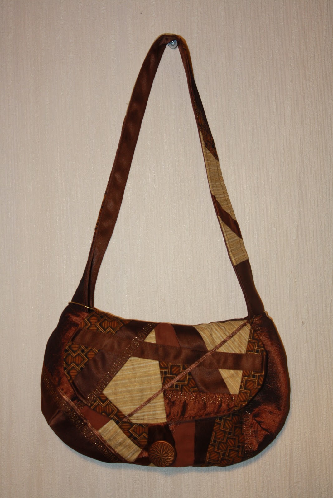 handmade-by-sari-8-kahdeksas-laukku-the-eighth-bag-myyty-sold