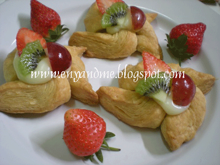 [Kbbpastry2.gif]