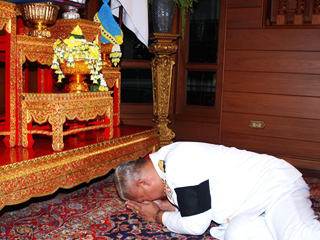 [20080206-152826-_18_clip_2008020601.jpg]