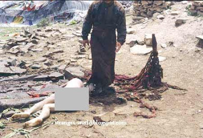 Corpse Management in Tibet@stranges-world.blogspot.com