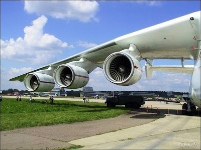 World's Largest Cargo Plane -Antonov 225 @ STRANGE WORLD
