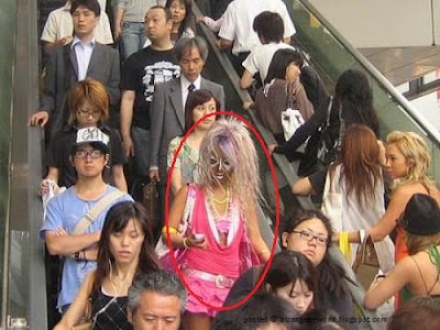 Weird Fashion In Japan @ strange world