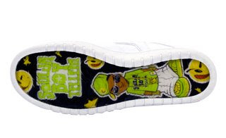 sb1 First look at the Soulja Boy branded Yums! sneaker  