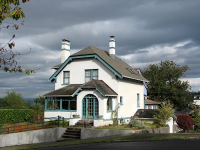 Cottage or Bungalow House in Astoria, Oregon