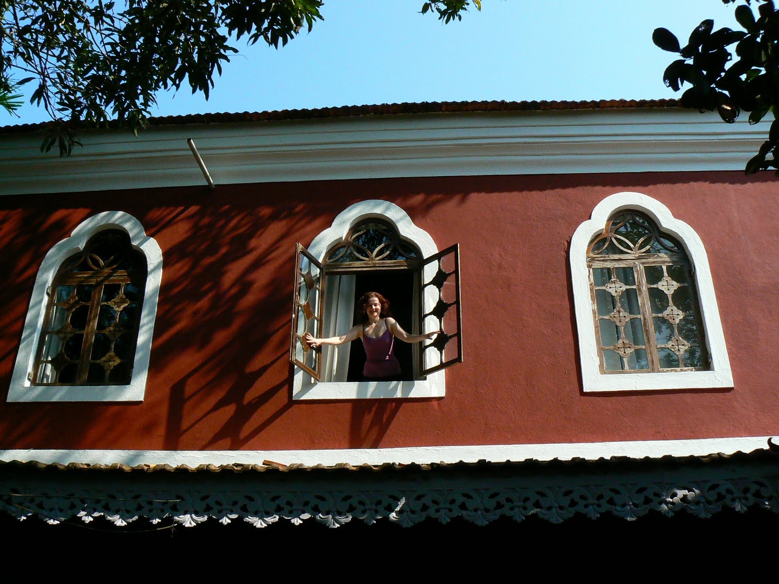 [16.+la+balcon.JPG]