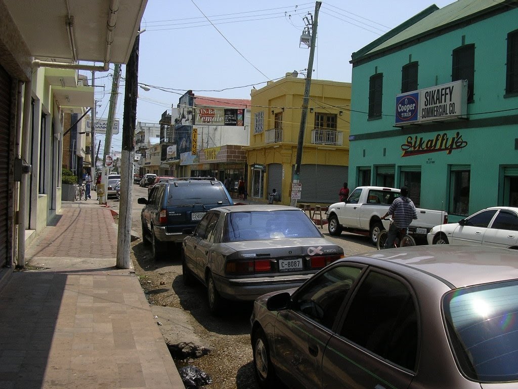 [3.+bulevard+central.JPG]