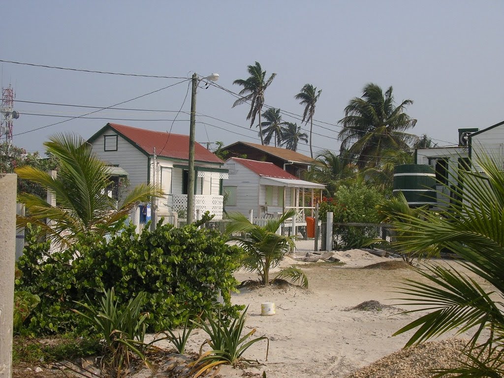 [14.+caye+caulker.JPG]