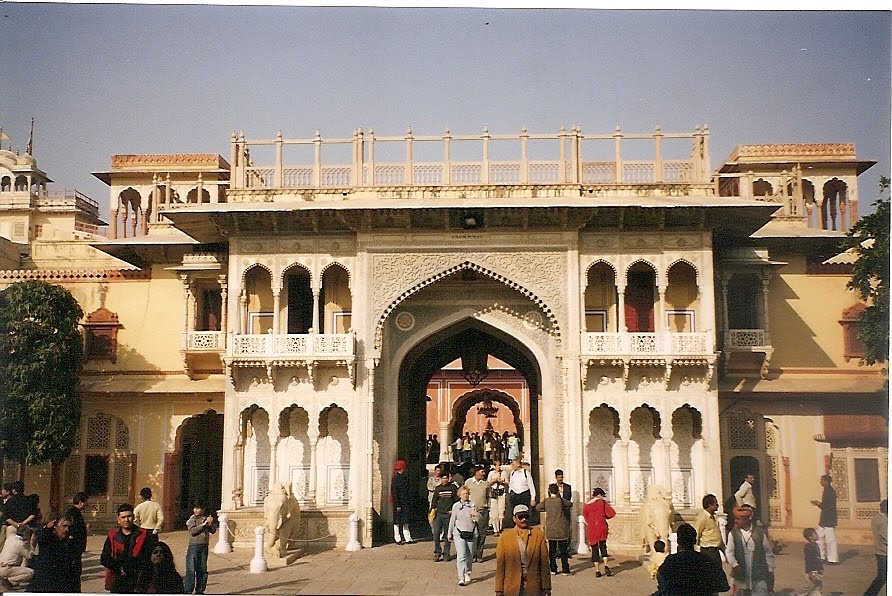 [scan0010.jpg]