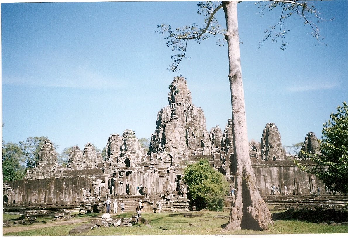 [7.+Bayon.jpg]