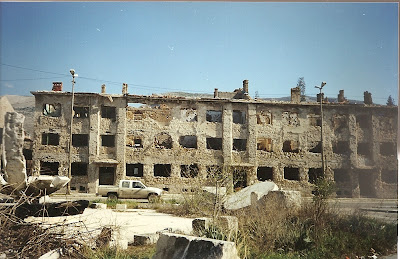 Imagini Mostar: urme ale razboiului croato-bosniac